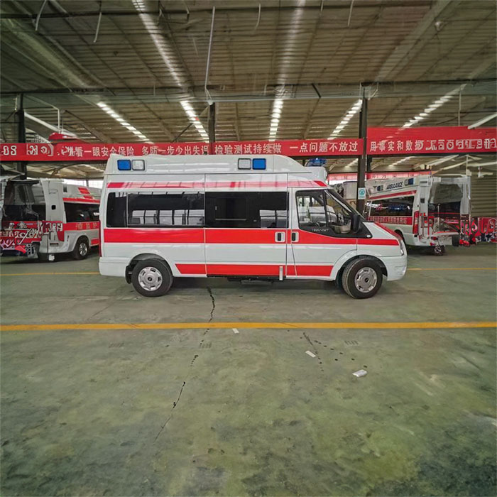 深圳深圳救护车租赁出院返乡到广州市海珠区120救护车出租转院电话