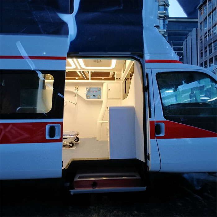 广东广州中医药大学第二附属医院私人救护车租赁到广州市人民医院救护车一般是什么价格?