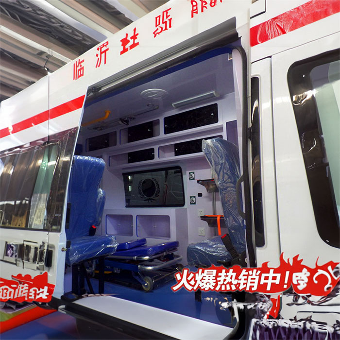 深圳深圳120急救车租赁病重返乡到汕头市潮南区救护车出租公司电话