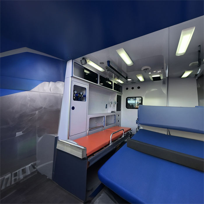 江门市人民医院租用私人救护车护送到福建省妇幼保健院（福建省妇儿医院）叫救护车来接送要多少钱