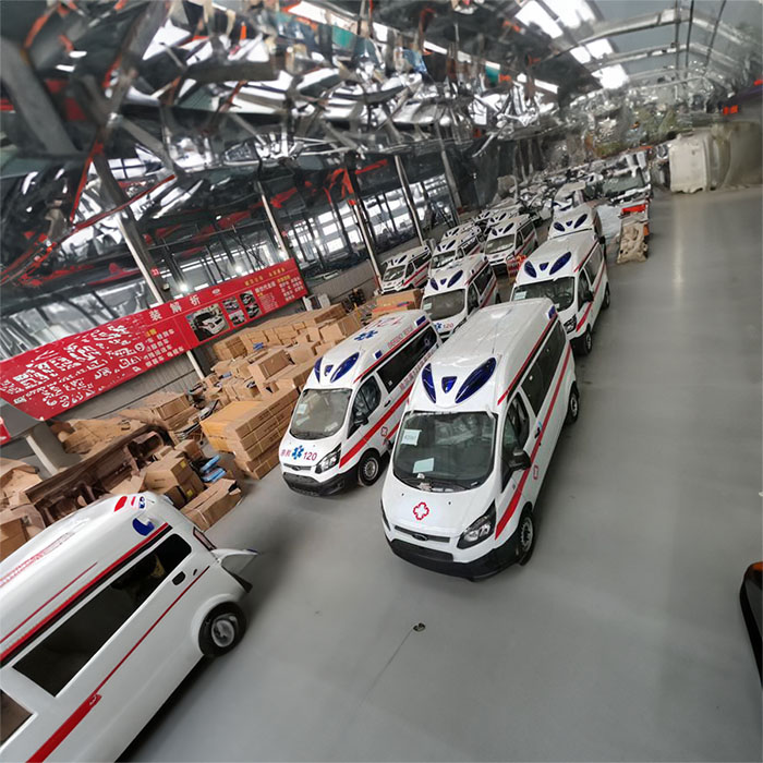 广东肇庆市中医院租救护车护送到西藏自治区藏医院救护车出租转运