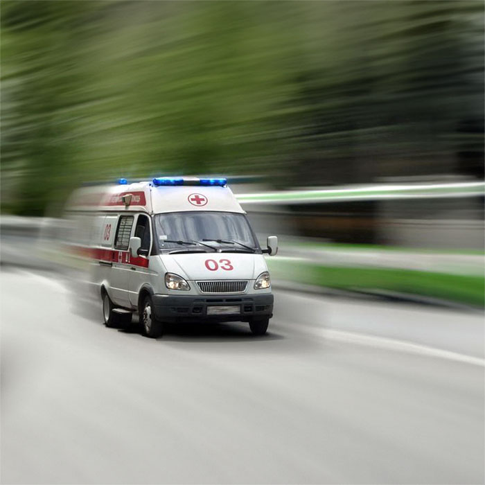 深圳深圳救护车出租康复回家到佛山市市辖区个人救护车出租电话