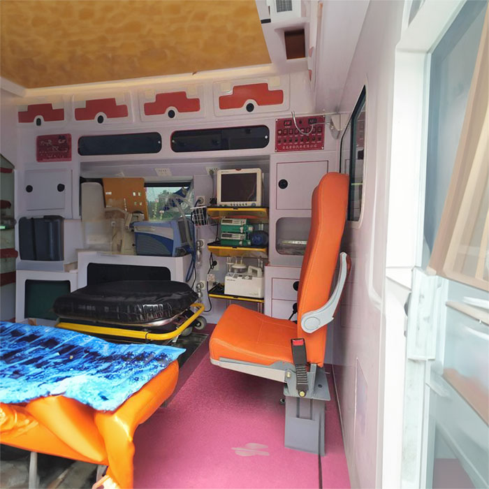 广东省广州市工人医院租用私人救护车到梧州市中医院救护车电话