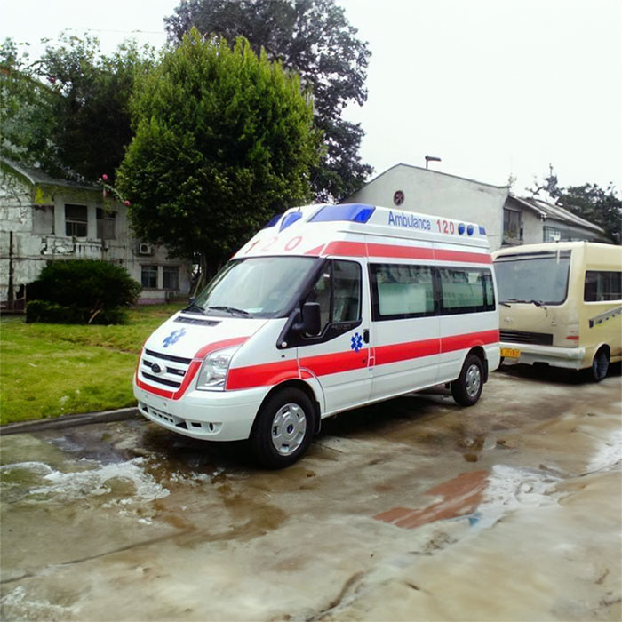 广东粤北人民医院租用私人救护车到新疆维吾尔自治区肿瘤医院救护车转运