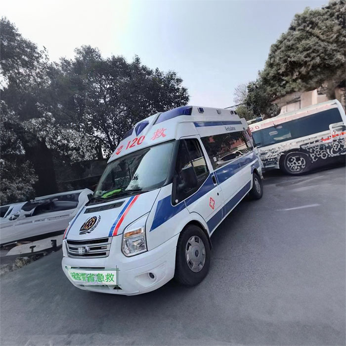 广东惠育医院租赁私家救护车到新疆维吾尔自治区中医医院跨省救护车怎么收费标准