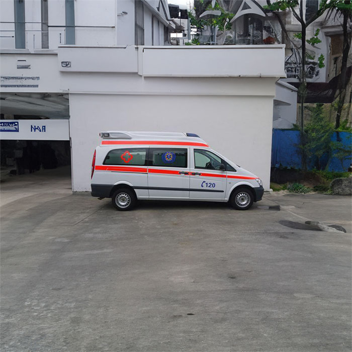 深圳深圳120急救车租赁康复回老家到韶关市曲江区救护车护送电话