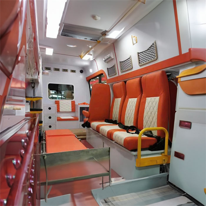 深圳深圳急救车出租出院回家到阳江市江城区护送病人专车电话