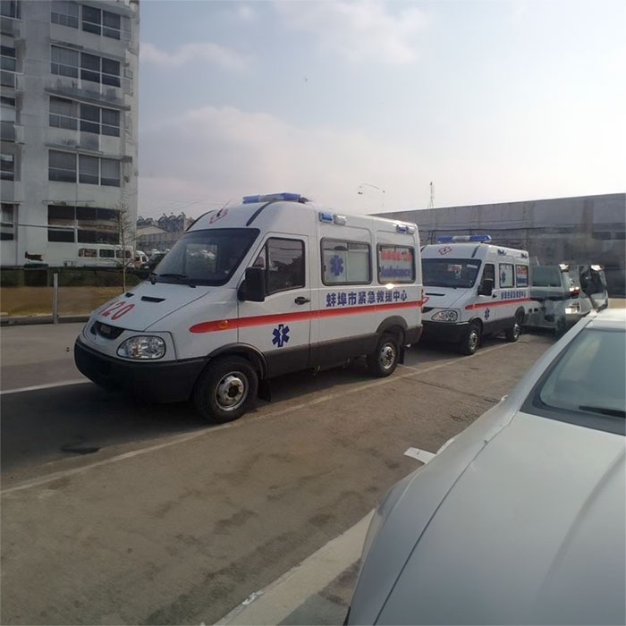 深圳深圳急救车出租病重回老家到河源市救护车出租电话号码