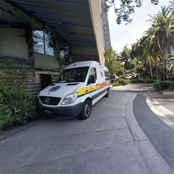 南方医科大学深圳宝安医院租私人救护车到威海市妇女儿童医院（威海市第二医院）急救转运车租赁