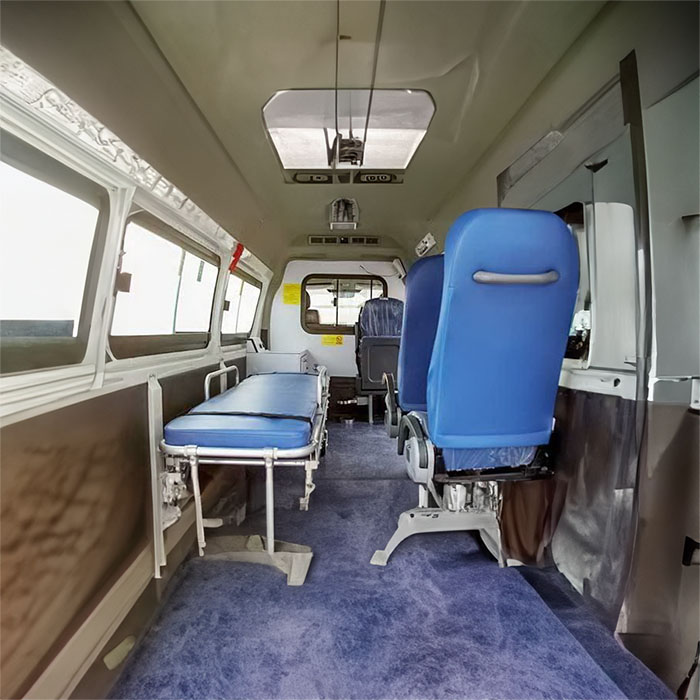 广东珠海市人民医院租赁私人救护车到湛江市中心人民医院个人救护车出租电话