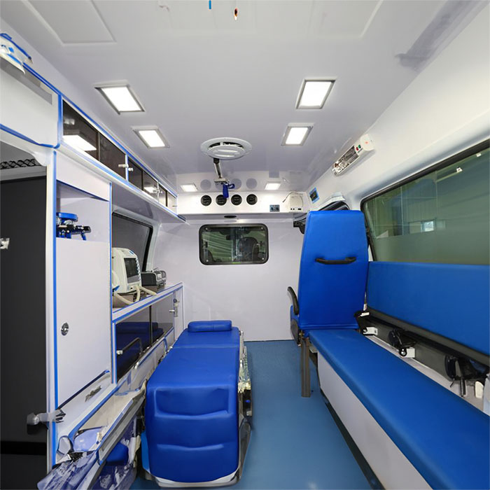 广东省茂名市中医院租赁正规救护车到钦州市人民医院（钦州市地区人民医院）救护车出租电话
