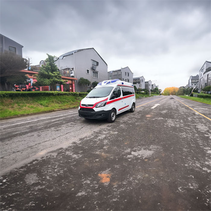 深圳深圳120急救车租赁病重回老家到潮州市湘桥区救护车服务电话