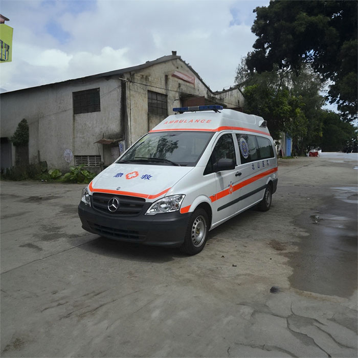 深圳深圳救护车租赁病重返乡到广州市从化市出租救护车联系方式