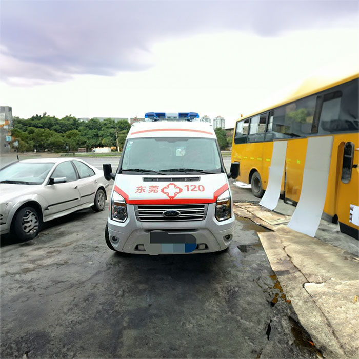 深圳深圳120救护车出租出院回家到汕尾市陆丰市长途救护车电话