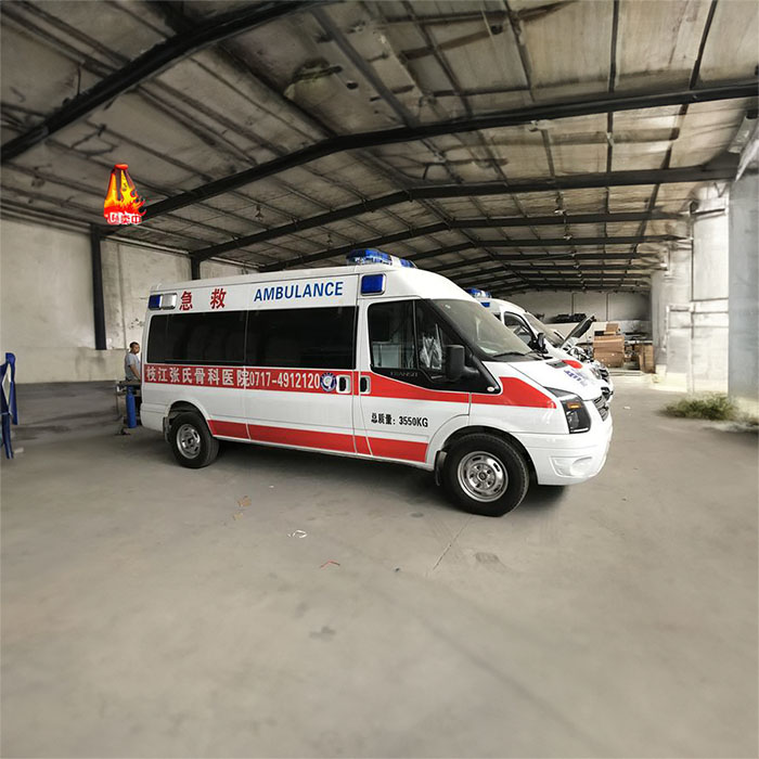 深圳深圳救护车出租出院回家到阳江市阳东县救护车护送电话