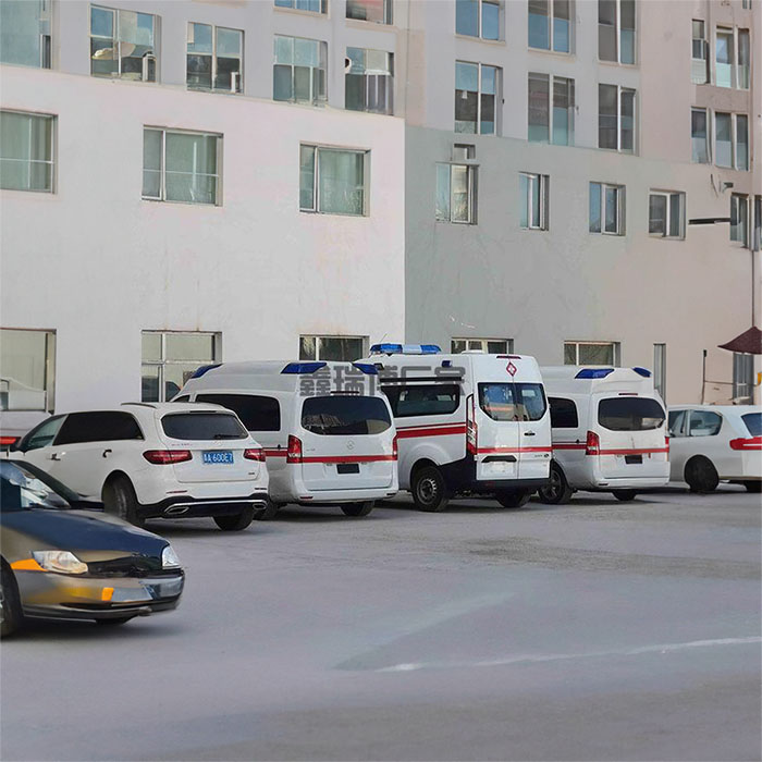 深圳深圳救护车租赁康复护送到汕头市市辖区长途救护车电话