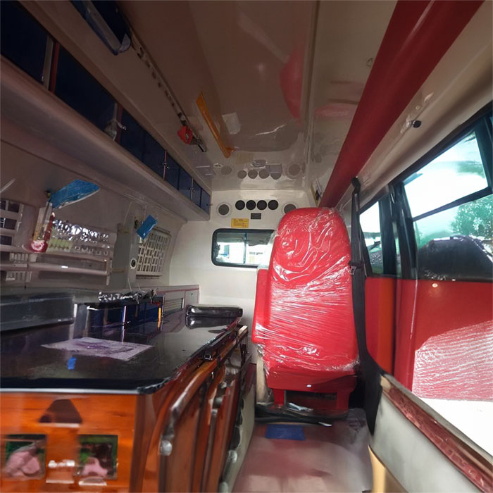 深圳深圳急救车租赁出院回老家到茂名市市辖区救护车号码是多少