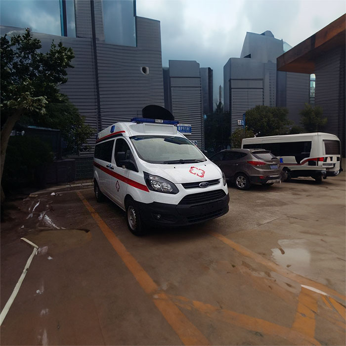 深圳深圳救护车租赁出院回老家到清远市连州市救护车号码是如何联系