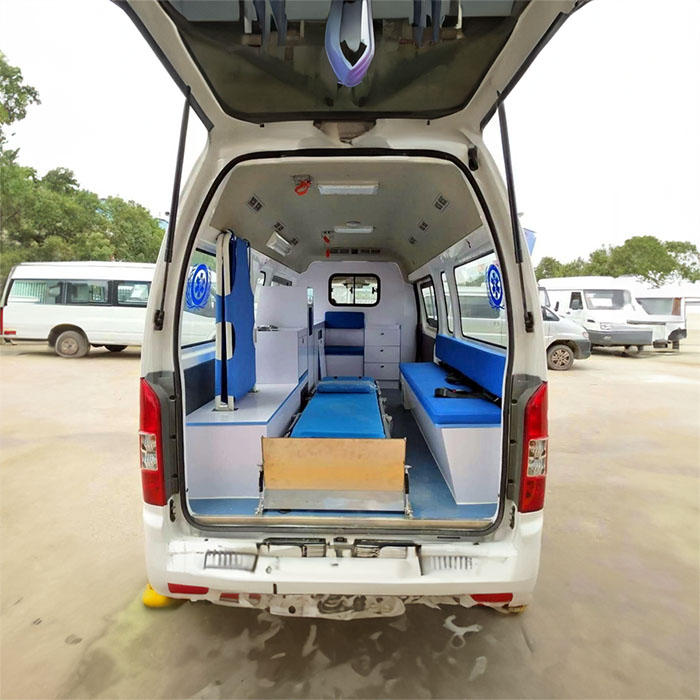 深圳深圳急救车出租出院返乡到广州市海珠区转院怎么联系救护车