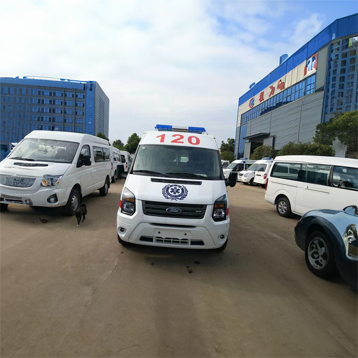 肇庆市中医院私人救护车租赁到西藏自治区人民医院正规救护车出租公司