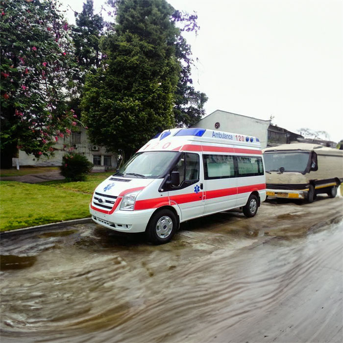 广东广州铁路中心医院租赁私人救护车到江苏省红十字儿童医院救护车出租服务平台
