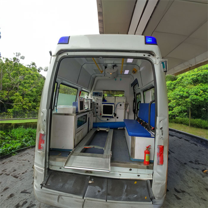 广东广州市中医医院预约私人救护车租赁到上海市第十人民医院（同济大学附属第十人民医院）救护车出租