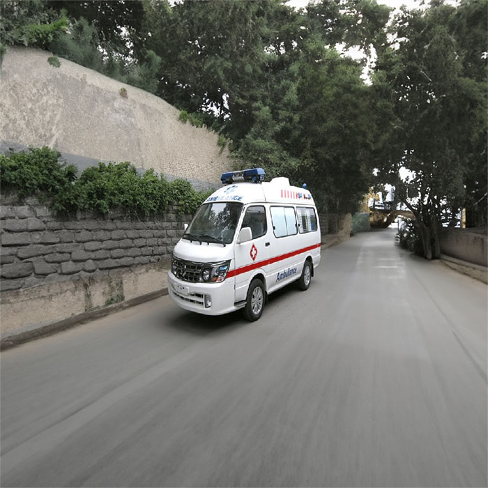 广东省广州中医药大学中山附属医院租用私人救护车到重庆市肿瘤医院救护车出租电话号码