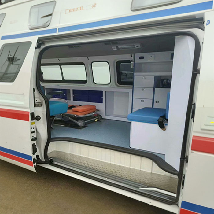 广东省普宁市人民医院租赁私家救护车转院到银川市中医院医院的救护车收费标准