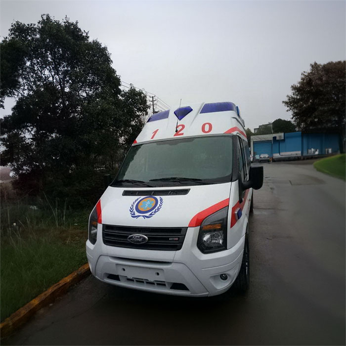 广东省中山大学附属汕头医院租赁私家救护车转院到复旦大学附属中山医院（上海中山医院）救护车出租