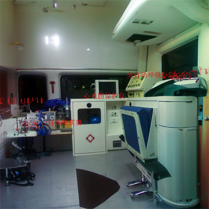 广东中山大学附属医院黄埔院区租赁私家救护车到海军总医院租赁救护车