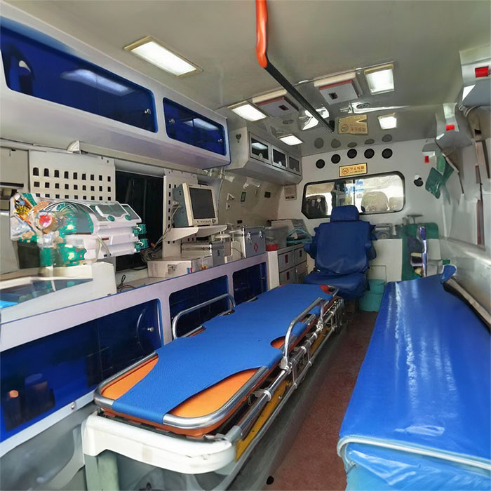 广东广州市胸科医院预约私人救护车租赁到沈阳铁路局吉林中心医院急救车租赁多少钱