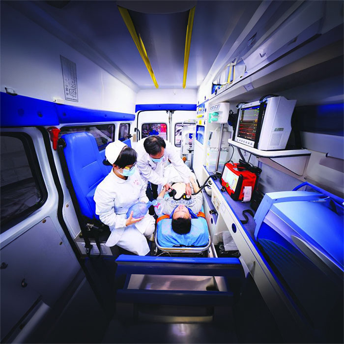 广东省广东惠州市中心人民医院租赁私人救护车到太原市中心医院长途救护车出租