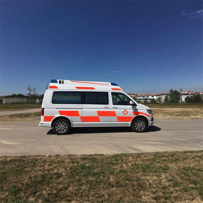 佛山市妇幼保健院预约私人救护车租赁到中国人民解放军第三中心医院救护车租赁