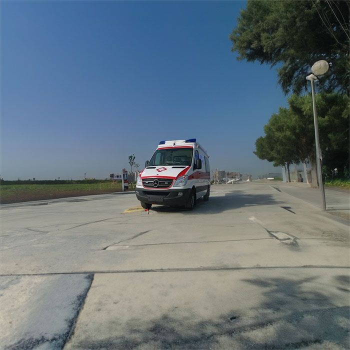 深圳深圳救护车租赁康复回老家到湛江市麻章区救护车热线