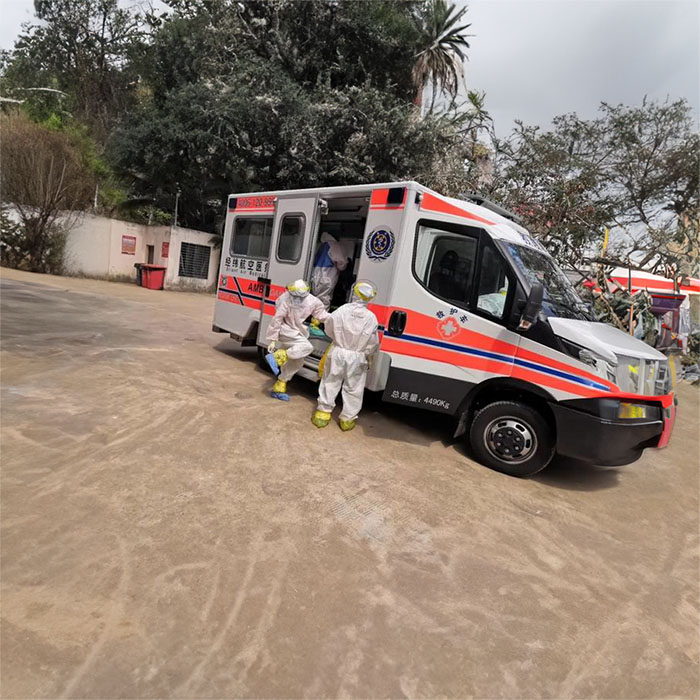 广州中医药大学第二临床医学院租私人救护车到新疆心脑血管病医院转运救护车电话-救护车出租