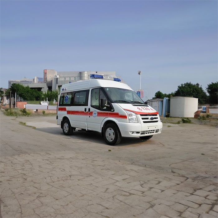 广东汕头市中心医院租赁私人救护车到上海交通大学医学院附属新华医院（上海新华医院）救护车转运