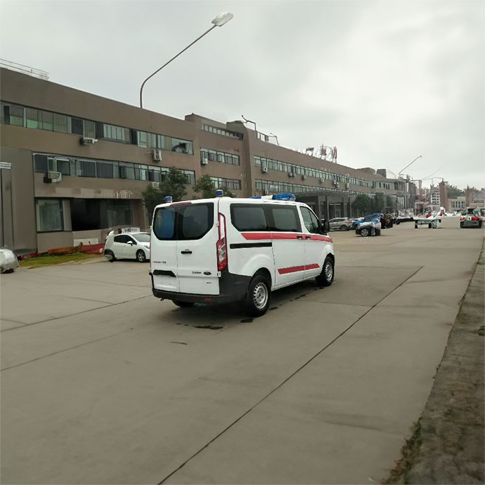 龙岗深圳120急救车出租康复回家到梅州市市辖区病人转院怎么联系救护车