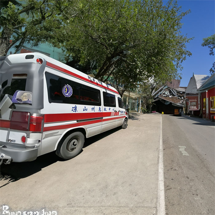 佛山市第二人民医院救护车出租到梧州市中医院出省救护车出租