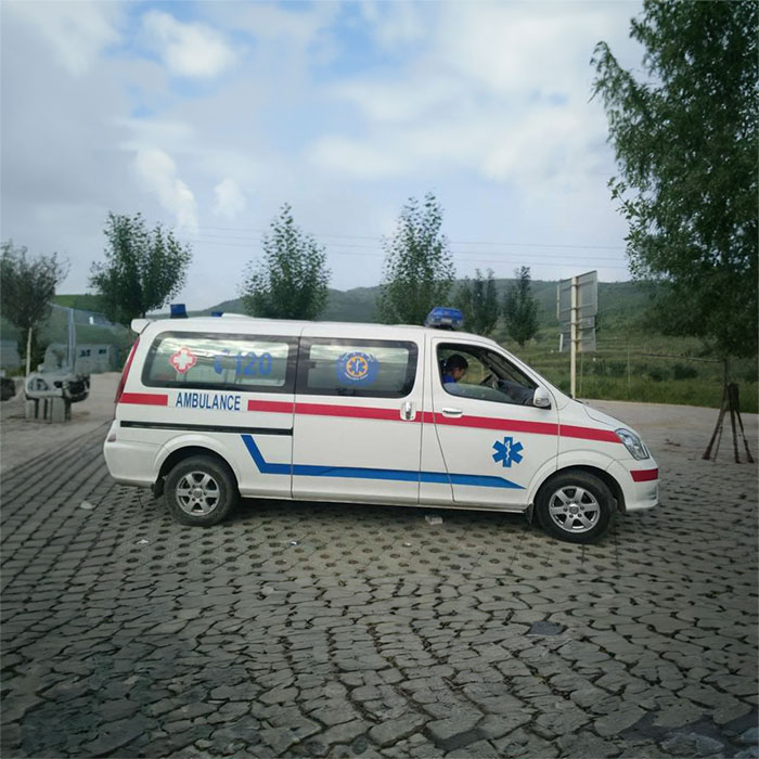 龙岗深圳救护车租赁康复护送到云浮市要用救护车转院打什么电话