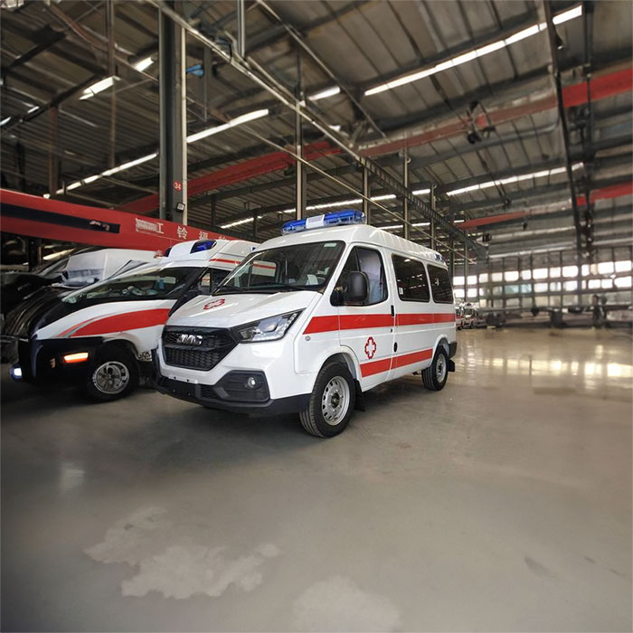 龙岗深圳救护车出租病重返乡到河源市市辖区私人救护车电话号码