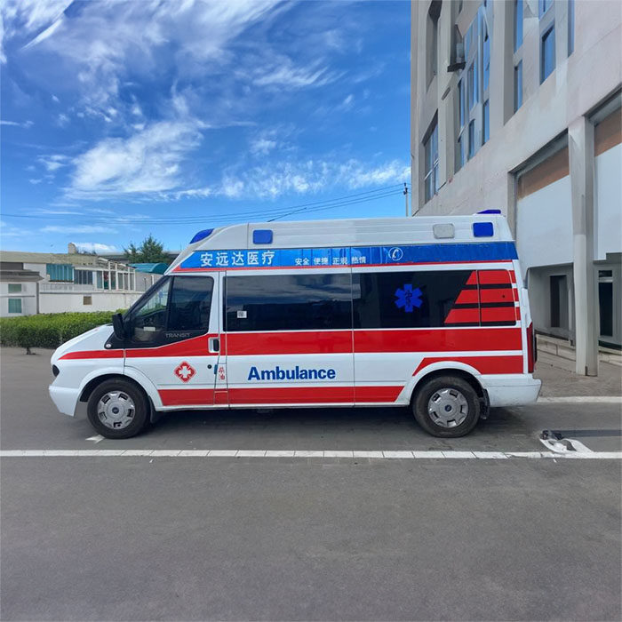 龙岗深圳救护车租赁病重回老家到广州市白云区医院救护车出租电话