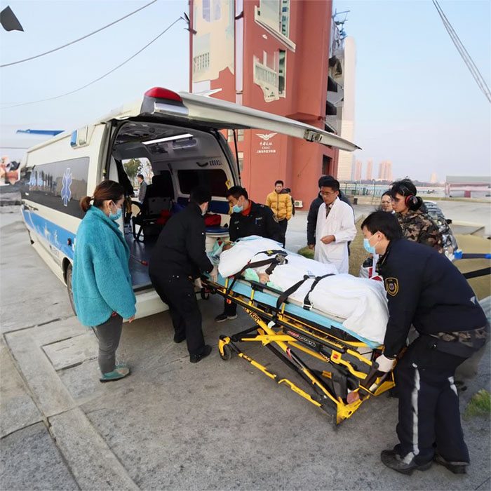 深圳深圳120急救车出租出院回老家到湛江市坡头区紧急电话号码