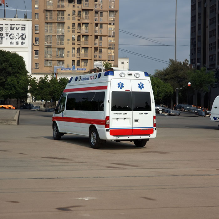 龙岗深圳急救车租赁康复护送到湛江市麻章区救护车的电话多少