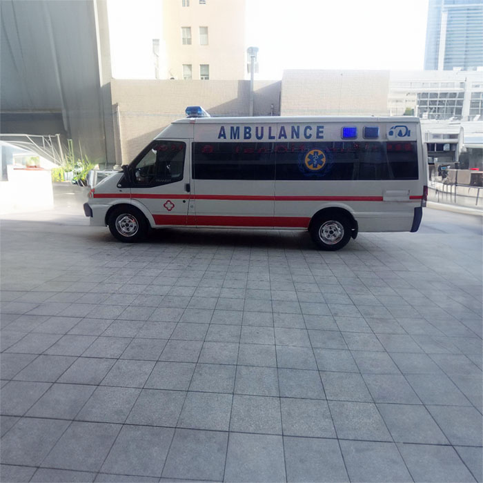 广东广东番禺中心医院租赁正规救护车到桂东人民医院（梧州地区人民医院）救护车出租公司电话