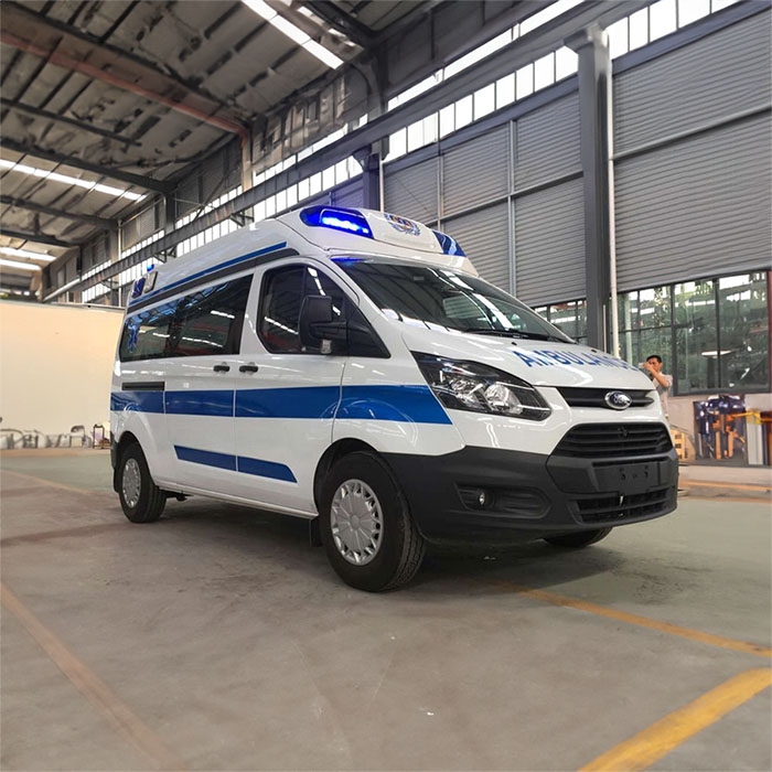 深圳深圳120救护车租赁康复回老家到肇庆市鼎湖区救护车服务电话