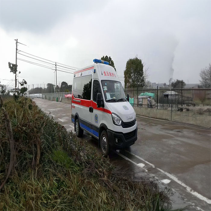 深圳深圳120救护车租赁康复回老家到汕尾市市辖区救护车的电话号码是