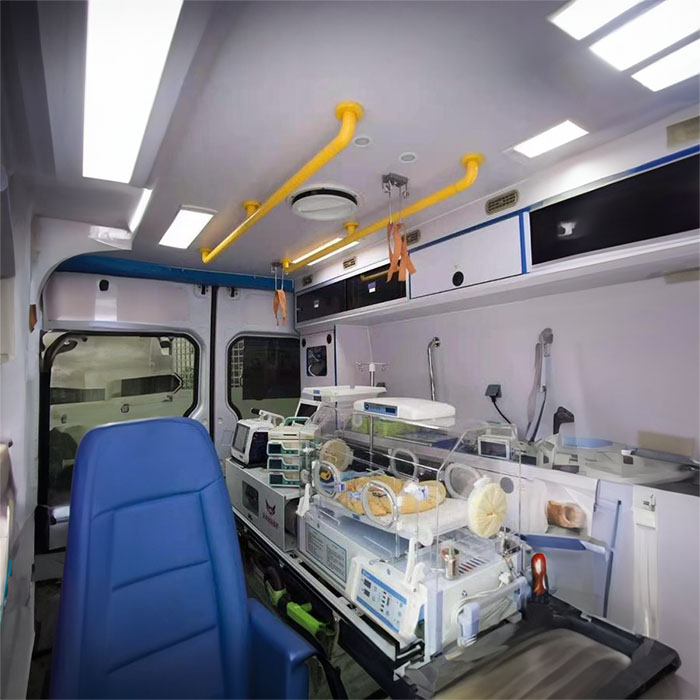 深圳深圳120救护车租赁病重回老家到阳江市阳西县救护车出租电话