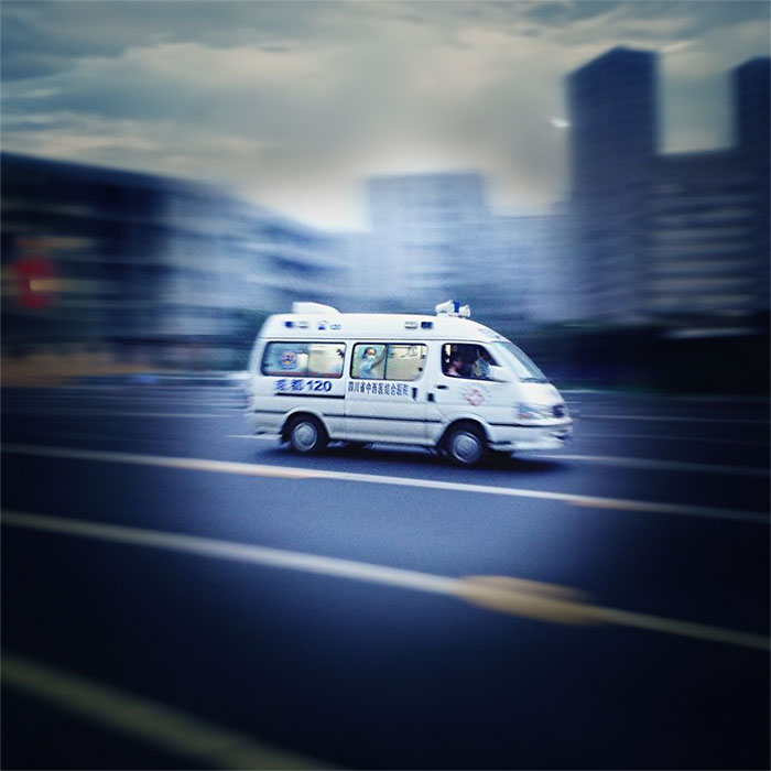 深圳深圳120救护车出租康复护送到江门市江海区救护车联系方式