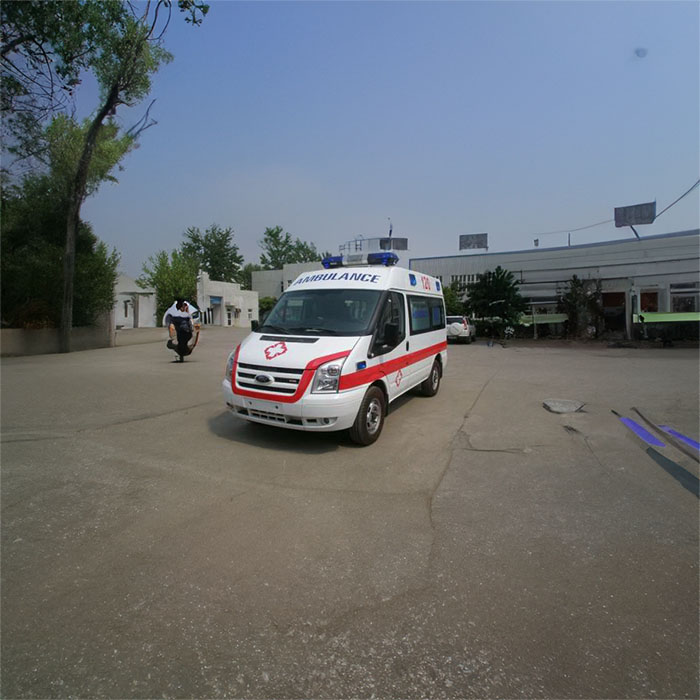福田深圳急救车租赁出院返乡到梅州市兴宁市120救护车咨询电话