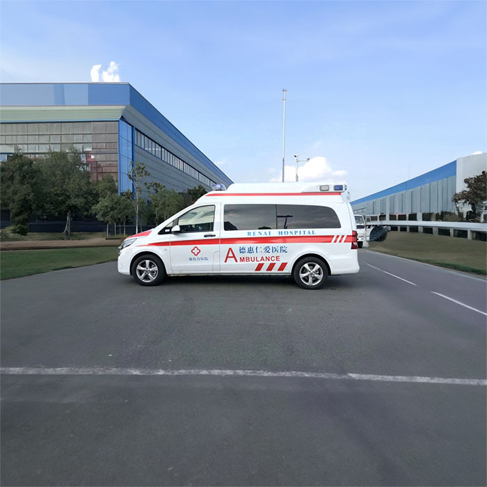 福田广东省广州医学院口腔医院租私家救护车转院到广西肿瘤医院救护车转运